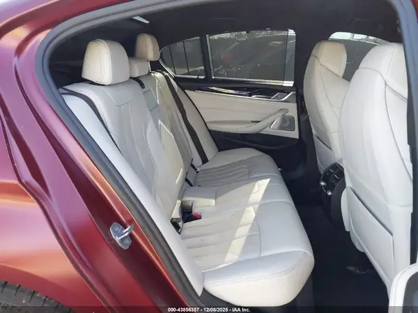 WBSJF0C5XJB282754 2018 BMW M5 - Image 8