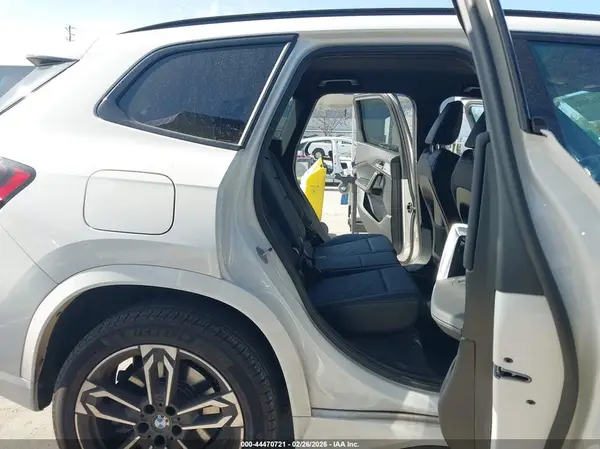 WBX13EF00R5Y28780 2024 BMW X1 - Image 8