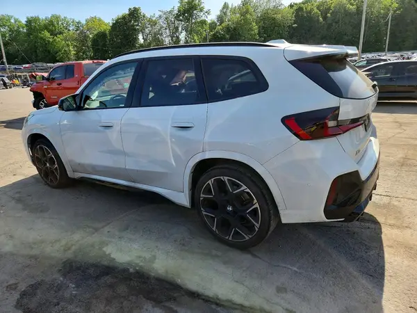 WBX13EF01R5Y99177 2024 BMW X1 - Image 2