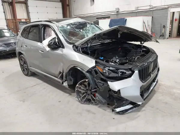 WBX13EF01T5446443 2026 BMW X1 - Image 1