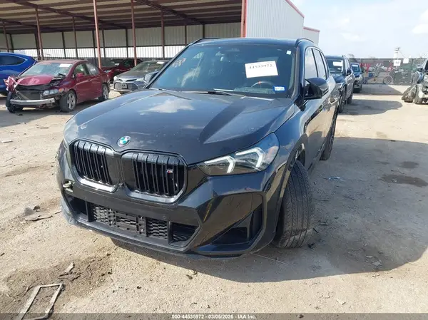 WBX13EF03S5032658 2025 BMW X1 - Image 2