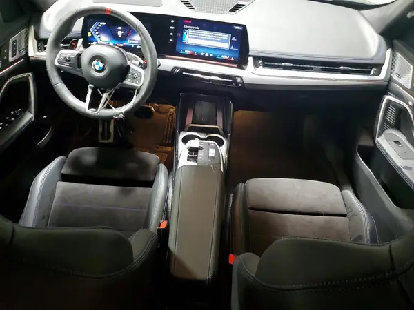 WBX13EF03S5252334 2025 BMW X1 - Image 8