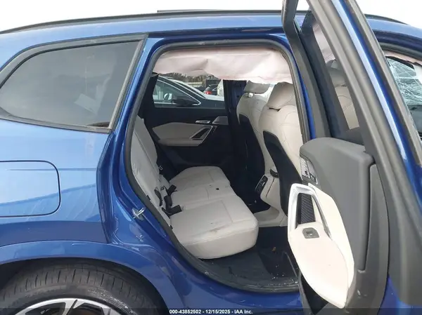 WBX13EF07S5351870 2025 BMW X1 - Image 8