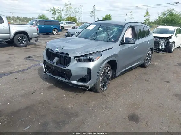 WBX13EF0XS5391831 2025 BMW X1 - Image 2