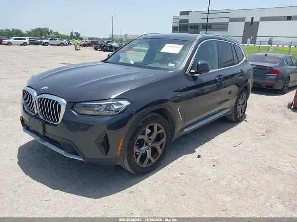 WBX47DP00NN173766 2022 BMW X3 - Image 2