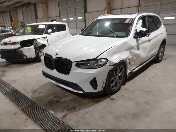 WBX47DP00PN201536 2023 BMW X3 - Image 2
