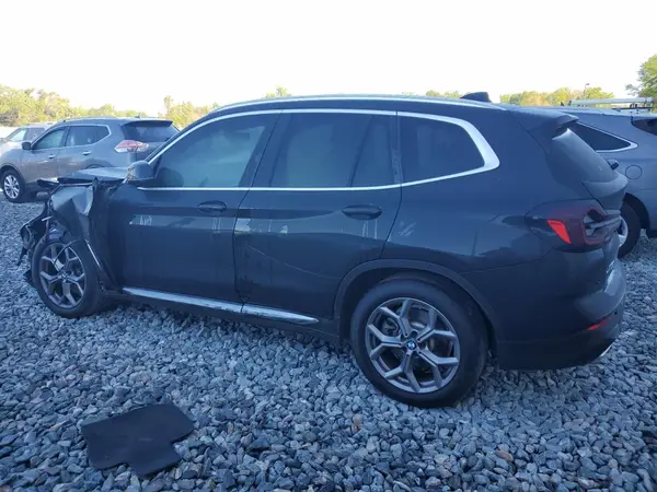 WBX47DP03NN141698 2022 BMW X3 - Image 2