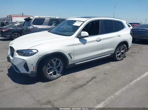 WBX47DP04RN284245 2024 BMW X3 - Image 2