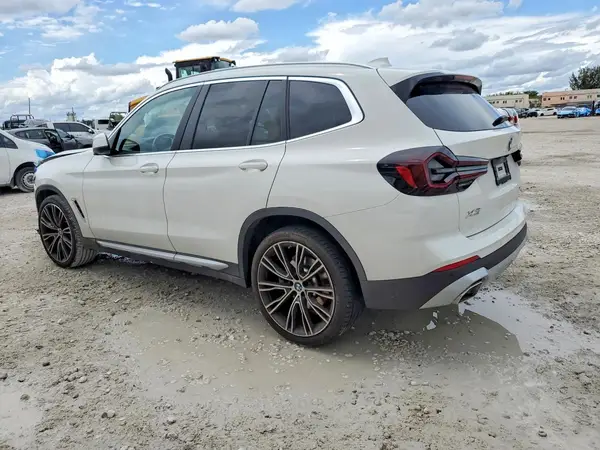 WBX47DP04RN312030 2024 BMW X3 - Image 2
