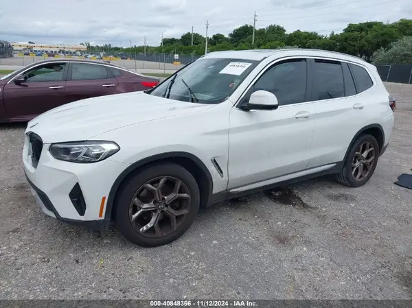 WBX47DP05NN182088 2022 BMW X3 - Image 2