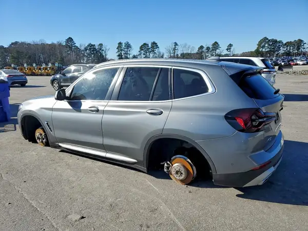 WBX47DP05RN272072 2024 BMW X3 - Image 2