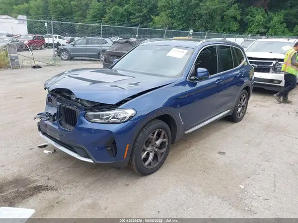 WBX57DP01NN166720 2022 BMW X3 - Image 2