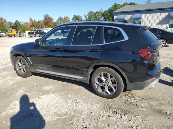 WBX57DP01NN172274 2022 BMW X3 - Image 2