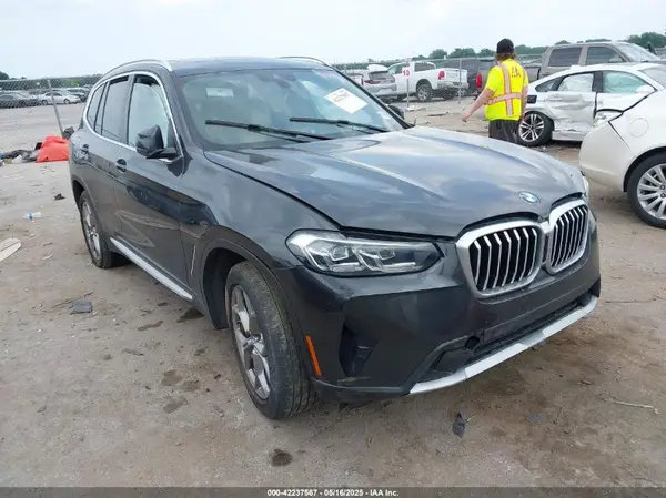 WBX57DP02NN178228 2022 BMW X3 - Image 1