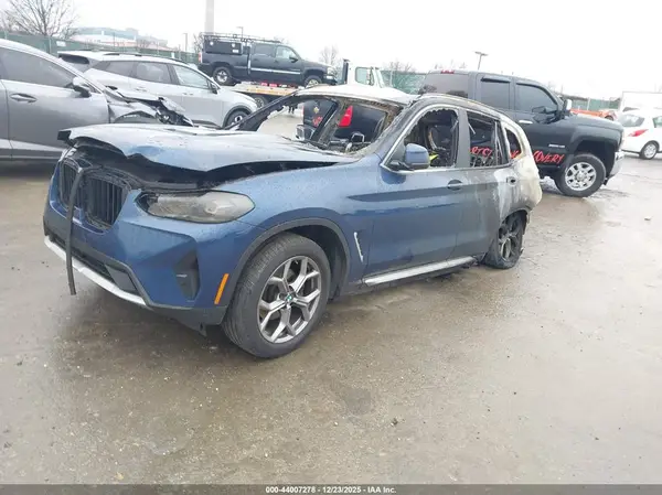 WBX57DP02NN181789 2022 BMW X3 - Image 2
