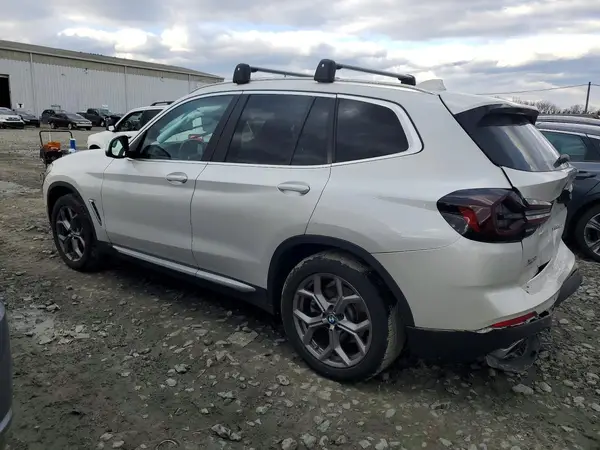 WBX57DP04NN133565 2022 BMW X3 - Image 2