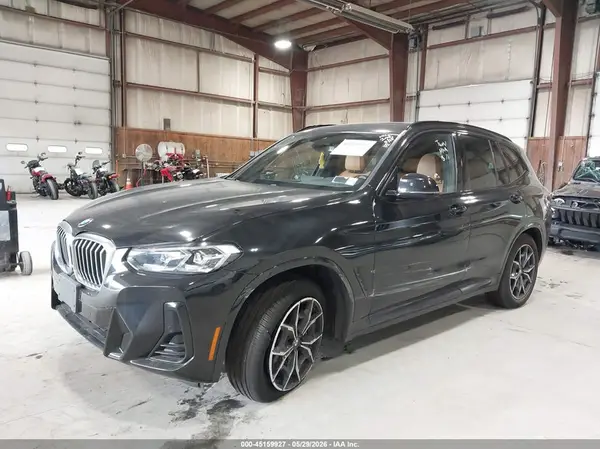 WBX57DP04NN167621 2022 BMW X3 - Image 2