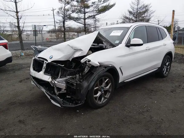 WBX57DP04NN172527 2022 BMW X3 - Image 2