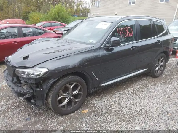 WBX57DP05NN185190 2022 BMW X3 - Image 2