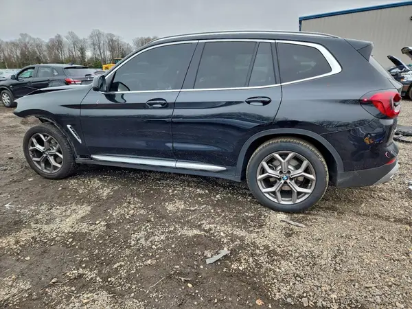 WBX57DP06NN170309 2022 BMW X3 - Image 2