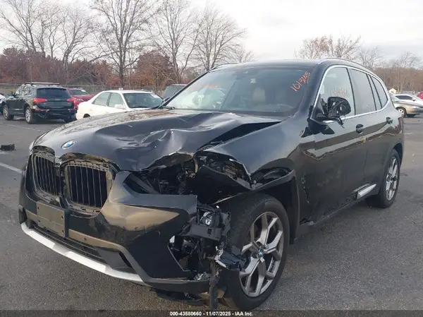 WBX57DP06NN176045 2022 BMW X3 - Image 2