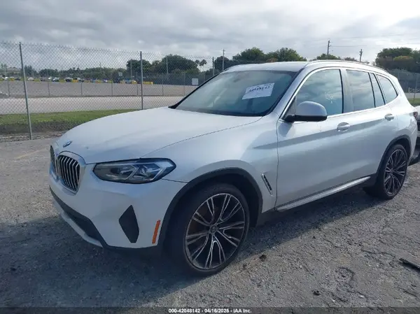 WBX57DP06NN178197 2022 BMW X3 - Image 2