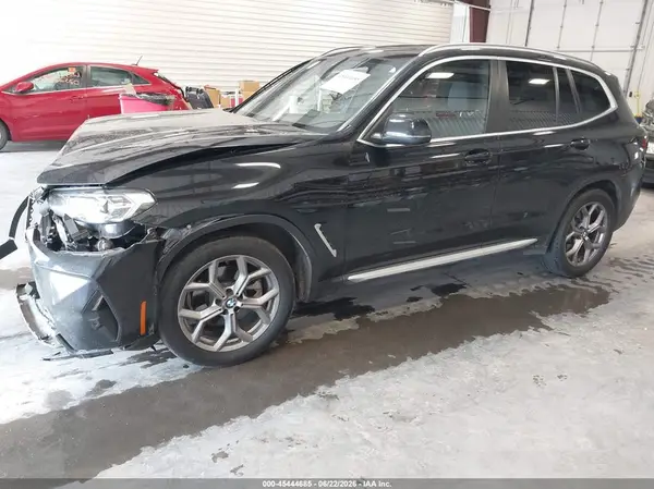 WBX57DP06NN178992 2022 BMW X3 - Image 2
