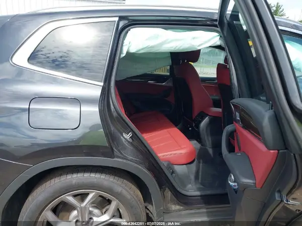 WBX57DP08NN175947 2022 BMW X3 - Image 8