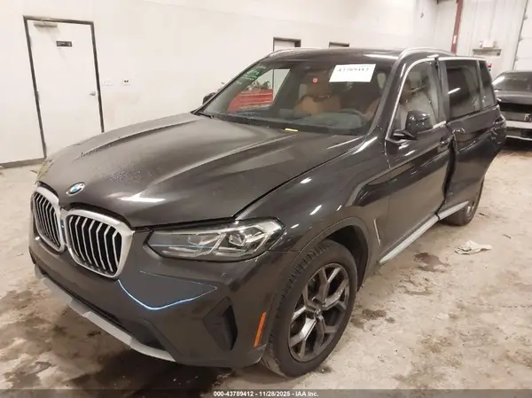 WBX57DP08RN263662 2024 BMW X3 - Image 2