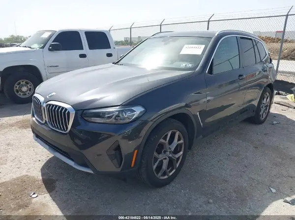 WBX57DP09NN168196 2022 BMW X3 - Image 2