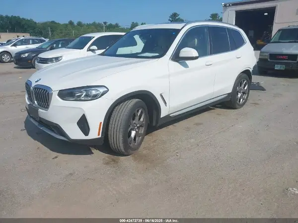WBX57DP09PN209025 2023 BMW X3 - Image 2
