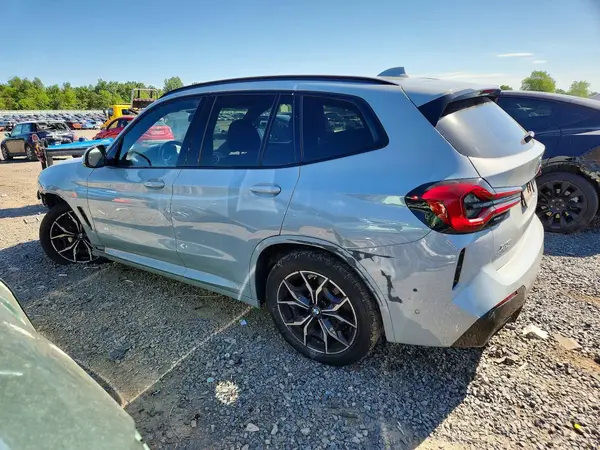WBX57DP09RN266263 2024 BMW X3 - Image 2