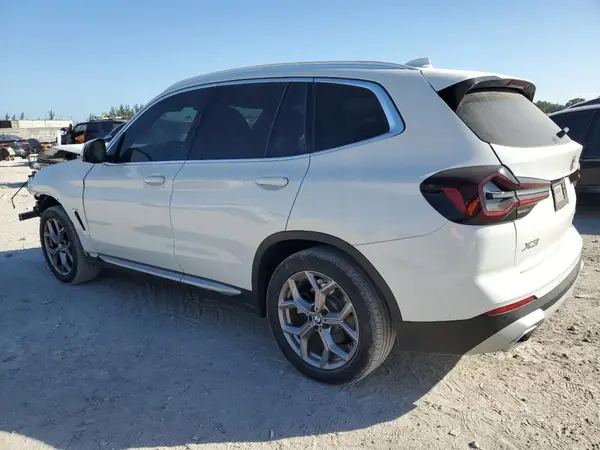 WBX57DP0XNN175643 2022 BMW X3 - Image 2