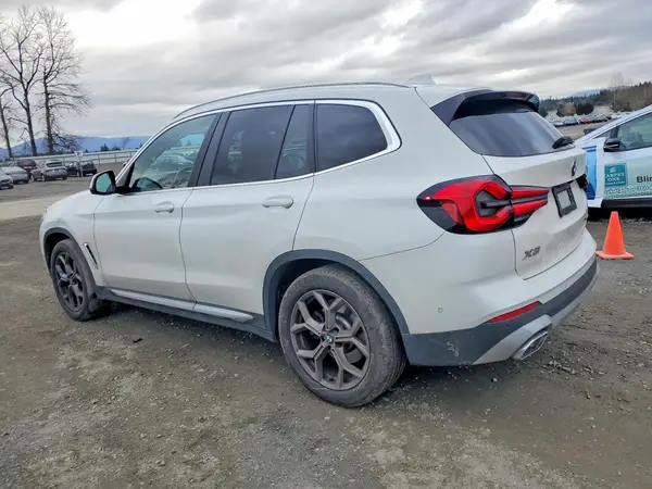 WBX57DP0XPN239747 2023 BMW X3 - Image 2