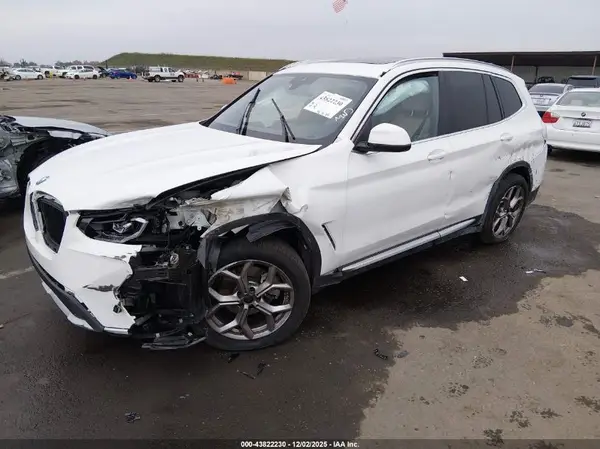 WBX57DP0XRN260536 2024 BMW X3 - Image 2