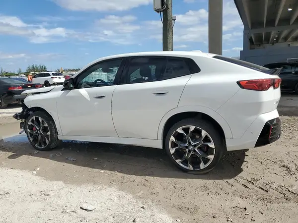 WBX63GM04S5214079 2025 BMW X2 - Image 2