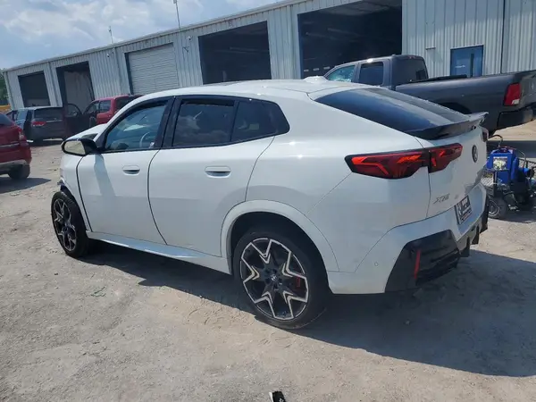 WBX63GM04T5508955 2026 BMW X2 - Image 2