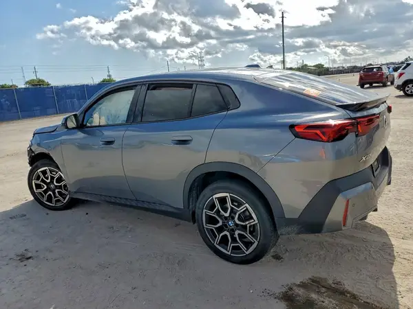 WBX63GM0XS5383281 2025 BMW X2 - Image 2