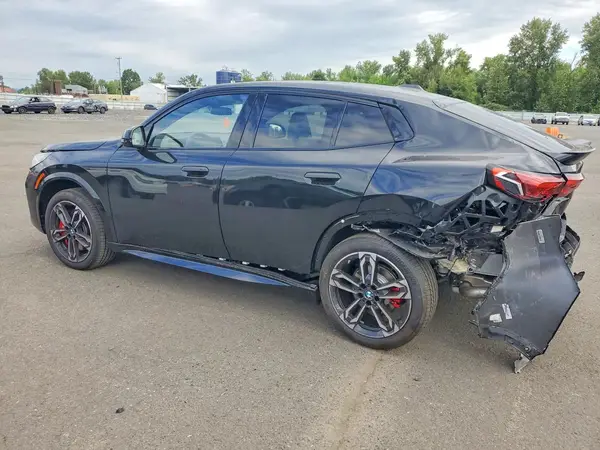 WBX63GM0XT5581733 2026 BMW X2 - Image 2