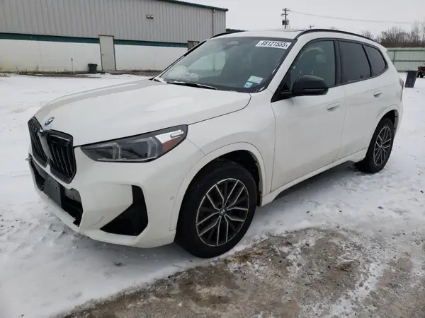 WBX73EF00P5W89094 2023 BMW X1 - Image 1