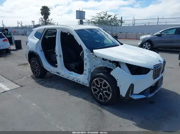 WBX73EF00P5X13328 2023 BMW X1 - Image 1