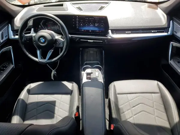WBX73EF00P5Y10870 2023 BMW X1 - Image 8