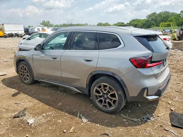 WBX73EF00R5Y76158 2024 BMW X1 - Image 2