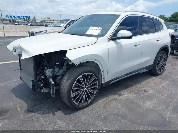 WBX73EF00R5Z99037 2024 BMW X1 - Image 2