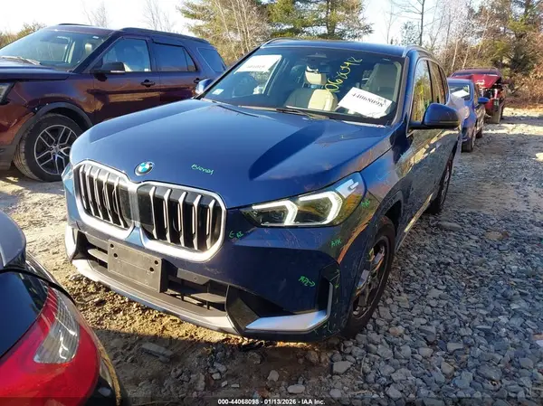 WBX73EF00S5045166 2025 BMW X1 - Image 2