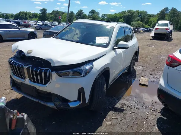 WBX73EF00S5118102 2025 BMW X1 - Image 2