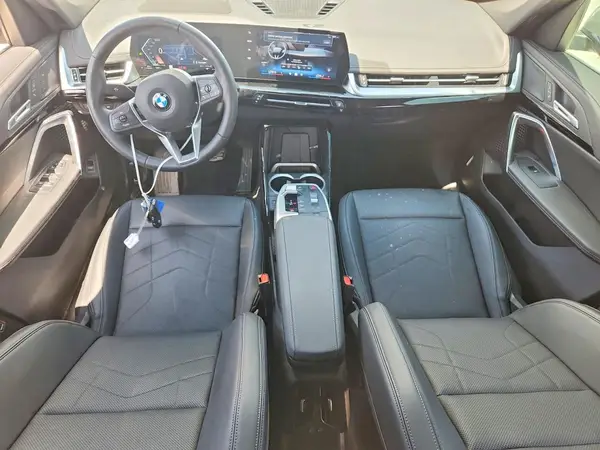 WBX73EF00S5166652 2025 BMW X1 - Image 8
