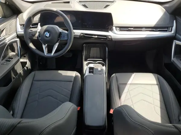 WBX73EF00S5194810 2025 BMW X1 - Image 8