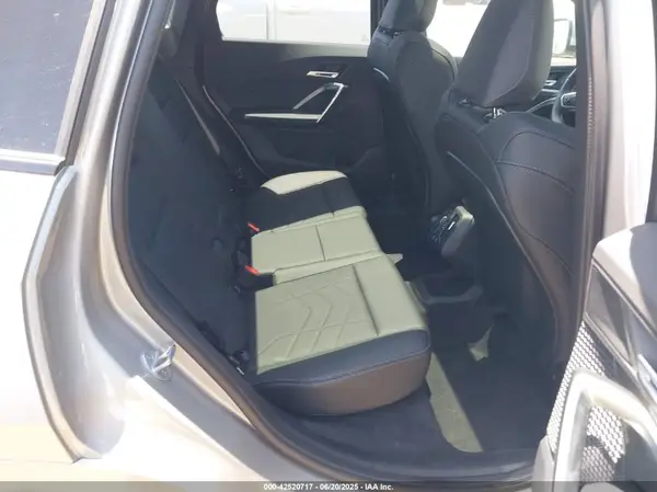 WBX73EF00S5242323 2025 BMW X1 - Image 8