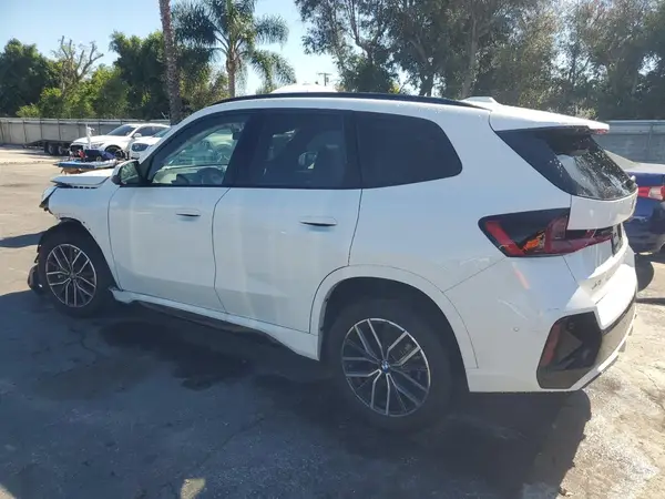 WBX73EF00S5291876 2025 BMW X1 - Image 2